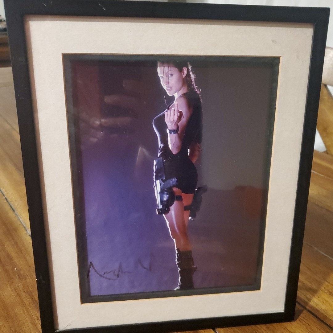 Angelina Jolie ‘Lara Croft Tomb Raider’ Signed Autographed 8×10 Photo with COA
