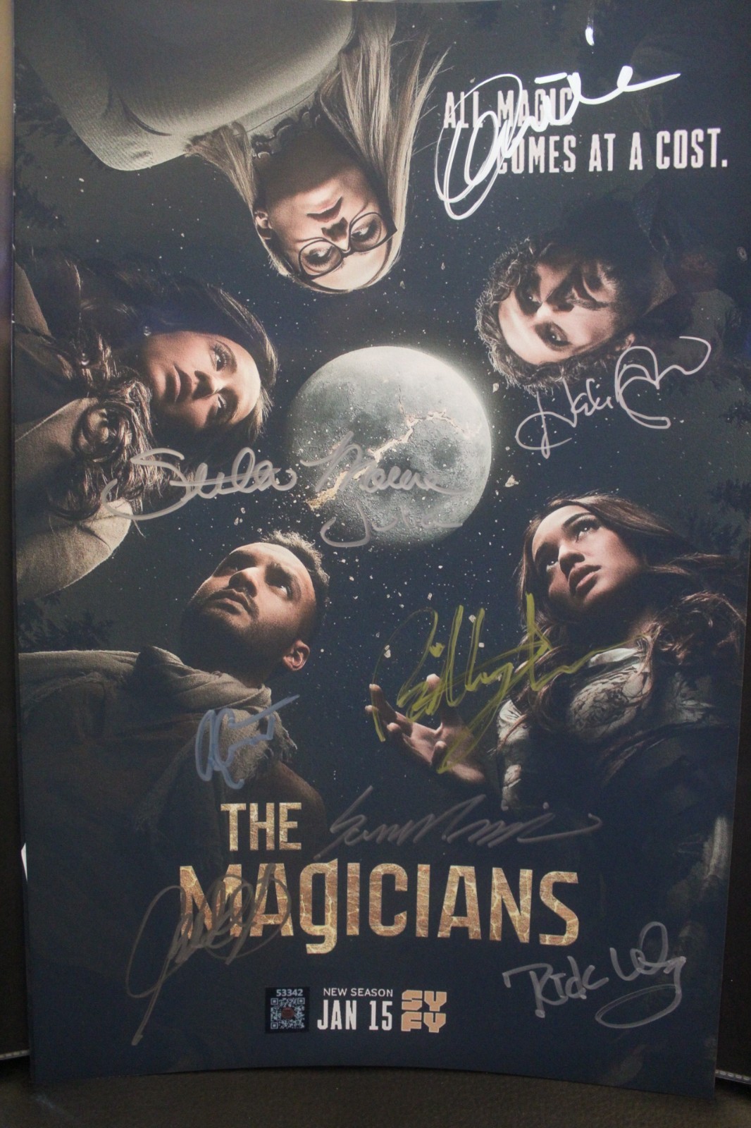 Signed Poster – The Magicians -TV Series- STELLA MAEVE, OLIVIA – 11×17 +COA