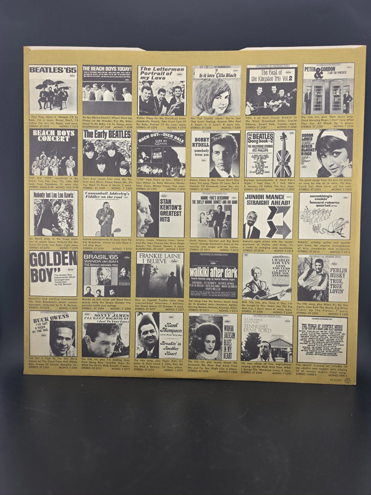 Beatles HELP! SMAS‑2386 Stereo Gatefold VG+ Vinyl VG Cover 1965 Capitol Sndtrack