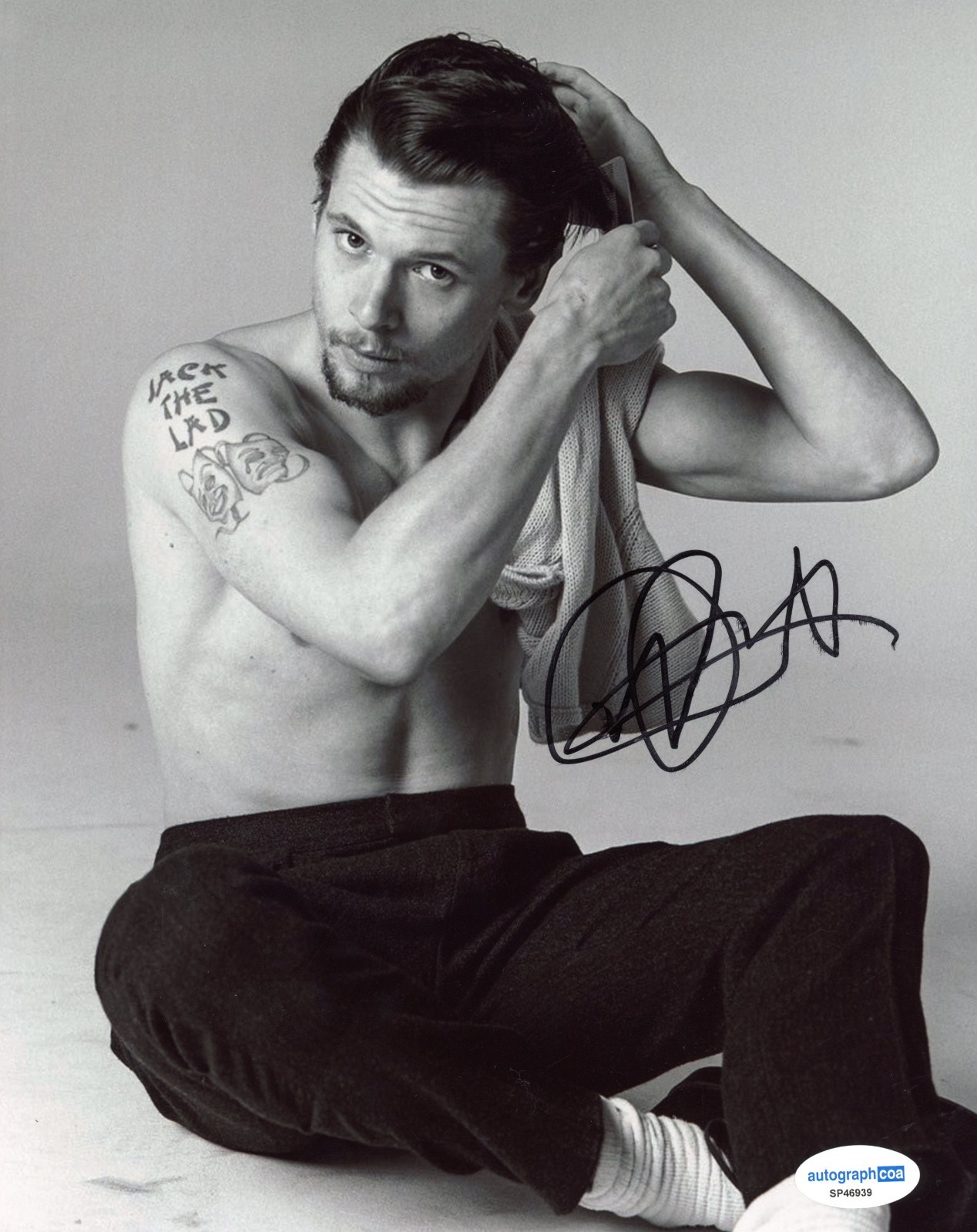 Jack O’Connell Sinners Autographed Signed 8×10 Photo ACOA
