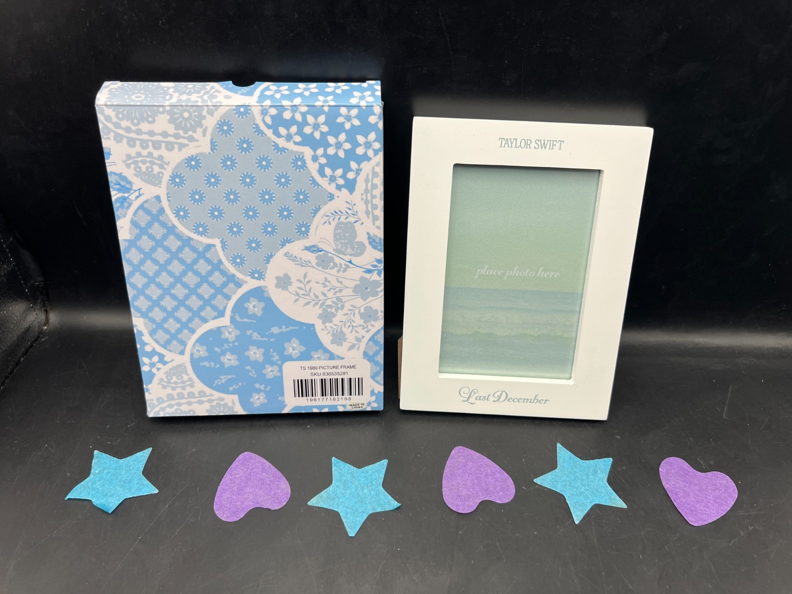Official Taylor Swift 1989 (Taylor’s Version) 4×6″ White Picture Frame NEW