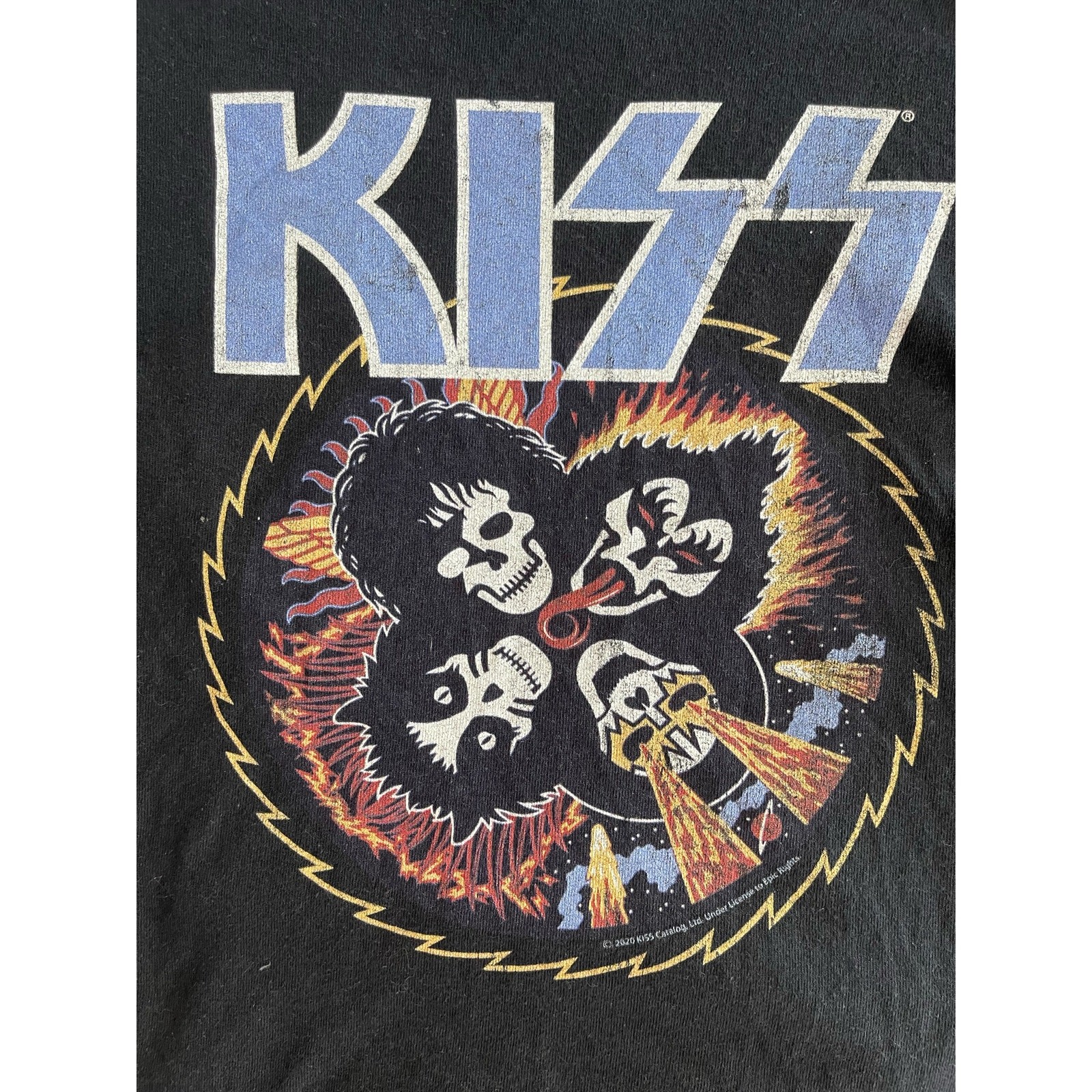 Small Women’s Kiss tshirt Official 2020 Cat Whisker Rock tee