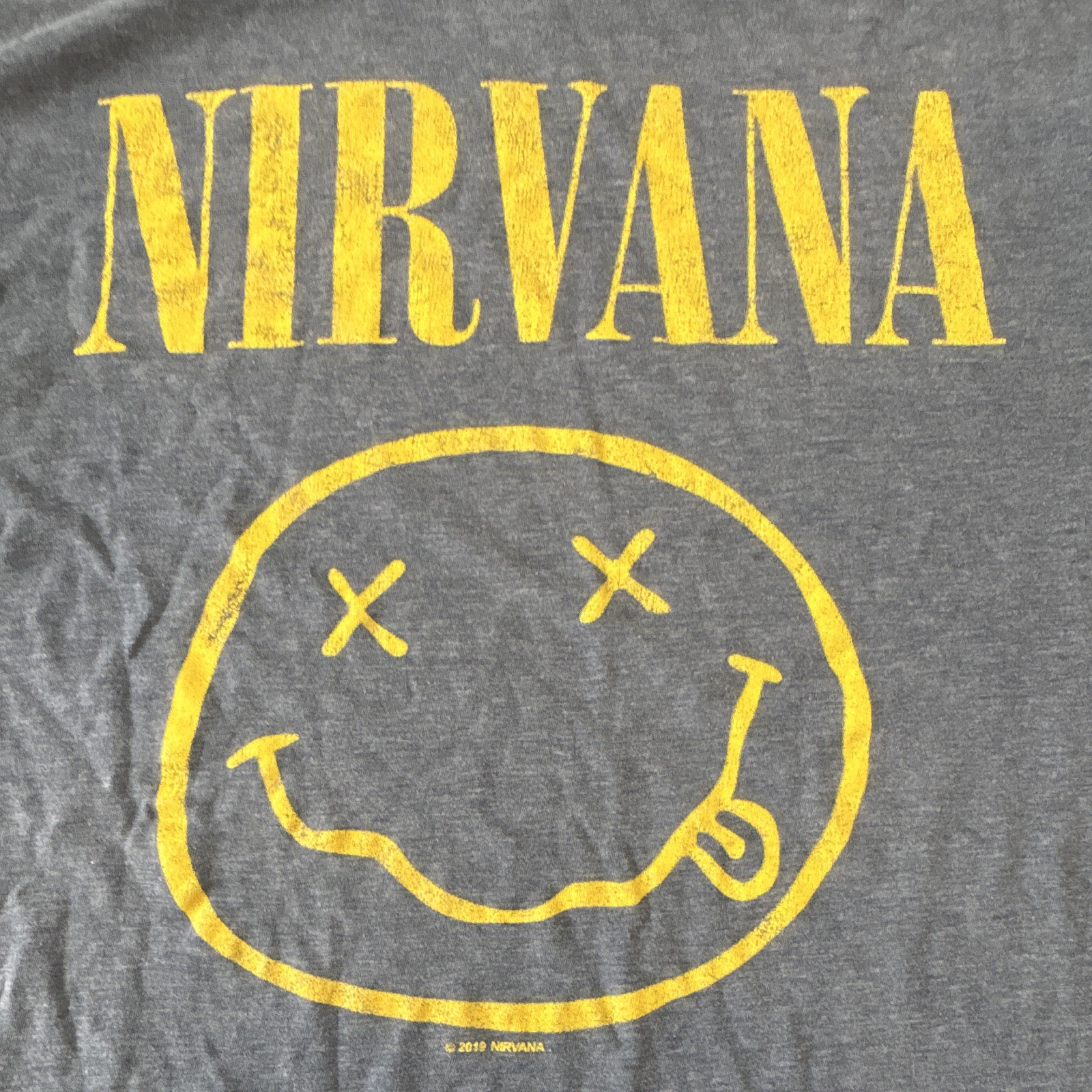Nirvana Smiley Face Logo Graphic Gray T-Shirt Yellow Print Size L