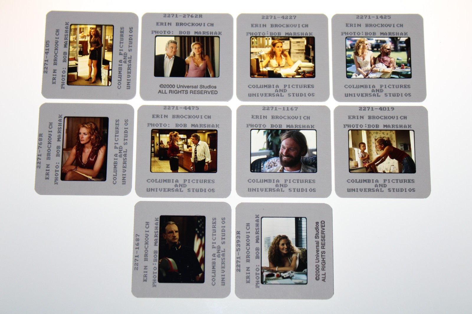 ERIN BROCKOVICH – 10 press kit slides Julia Roberts Albert Finney Aaron Eckhart