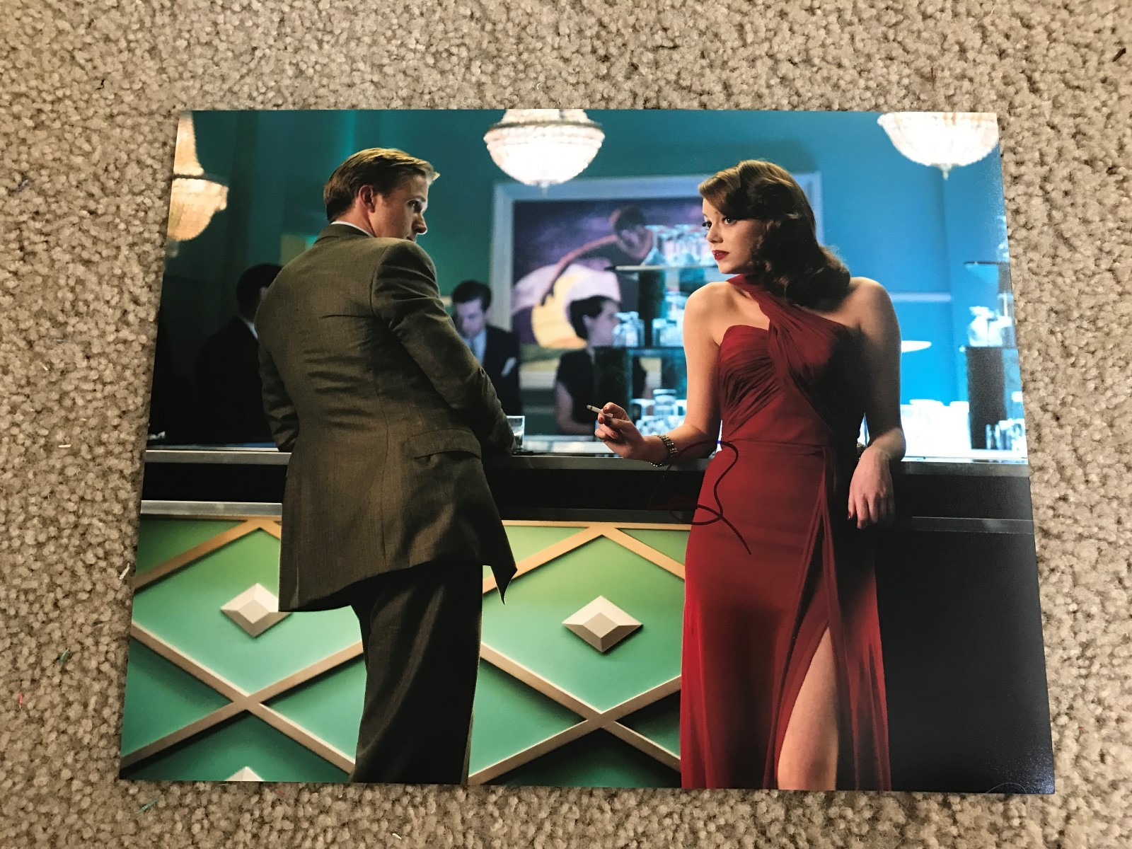 Emma Stone Autographed 11×14 Photo Sexy LA LA Land Gangster Squad PROOF
