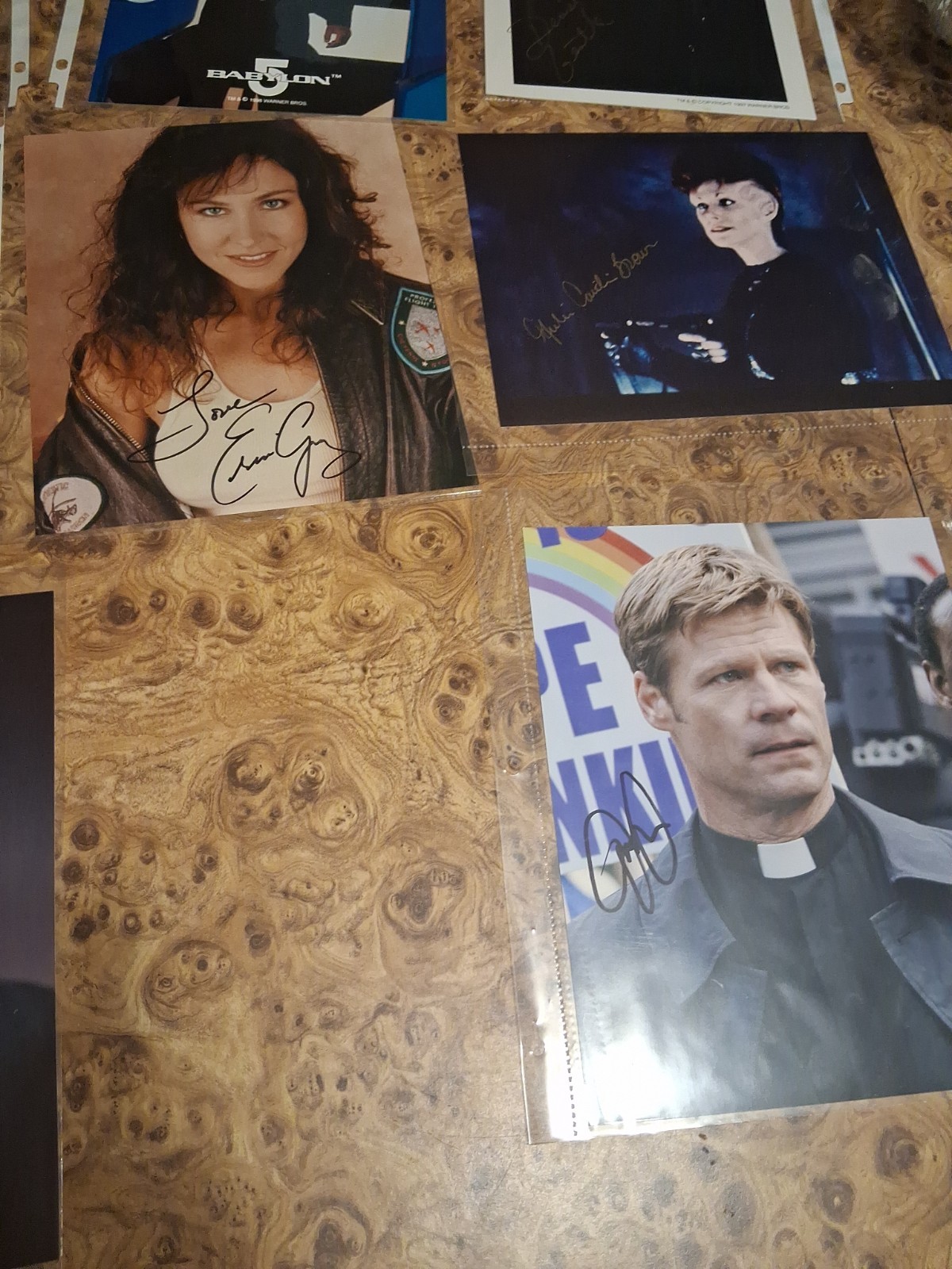 SIGNED / AUTOGRAPHED LOT 8 SCI-FI TV ACTORS / ACTRESSES SEE DESCRIPT ERIN GRAY