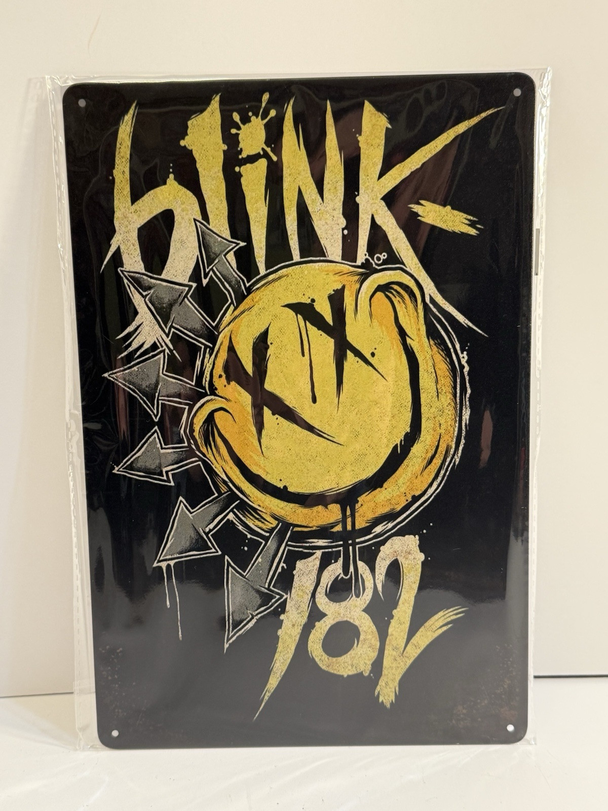 Blink 182 Smiley Logo Tin Metal Sign Album Cover Art Man-Cave Décor