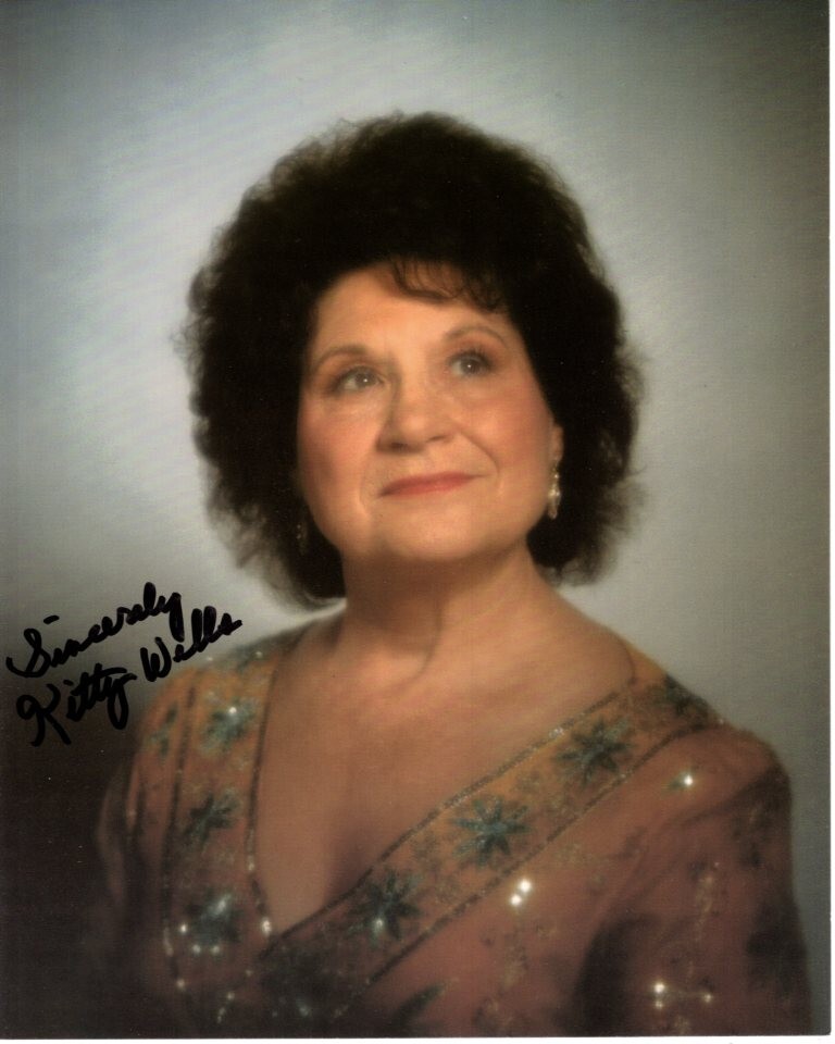 KITTY WELLS signed autographed 8×10 photo
