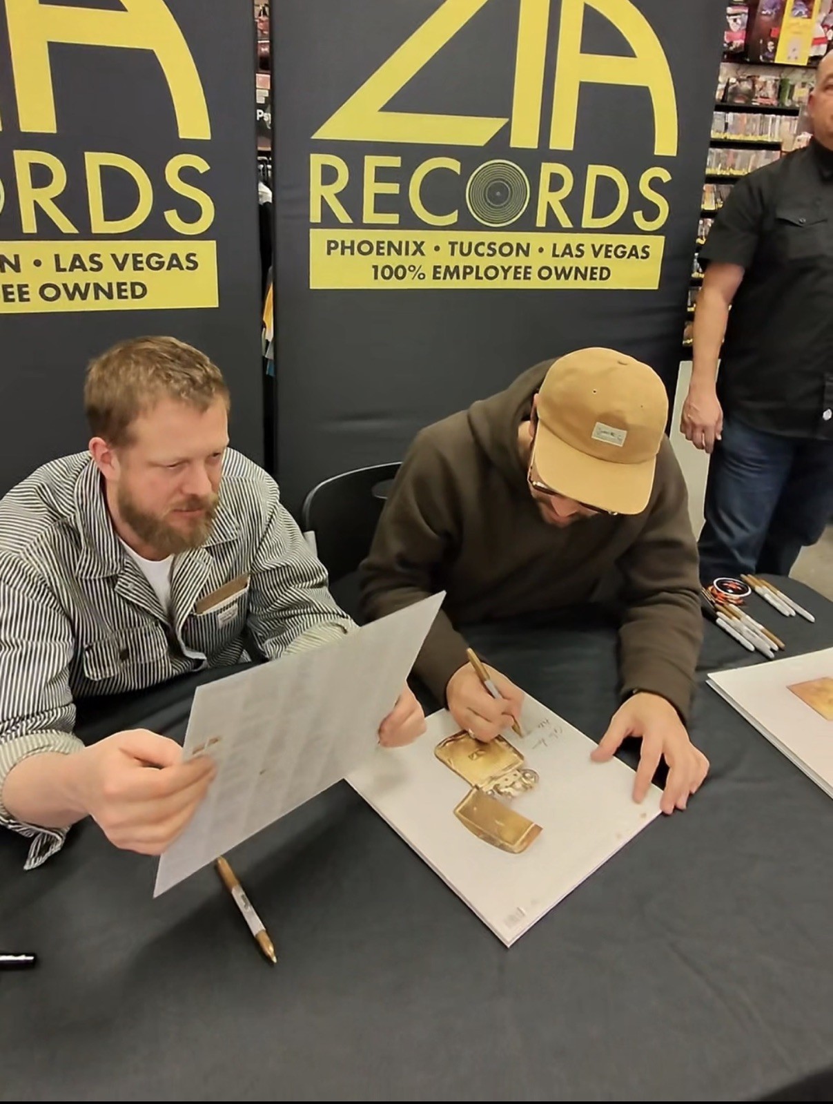Signed Cover Mumford & Sons- Prizefighter [Indie Exclusive White LP]