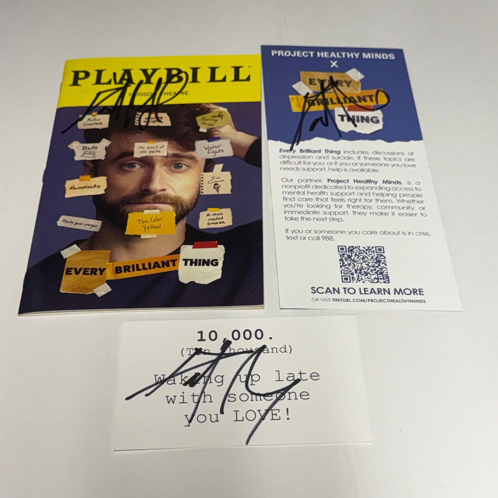 Daniel Radcliffe Signed Every Brilliant Thing Playbill & Inserts – Harry Potter