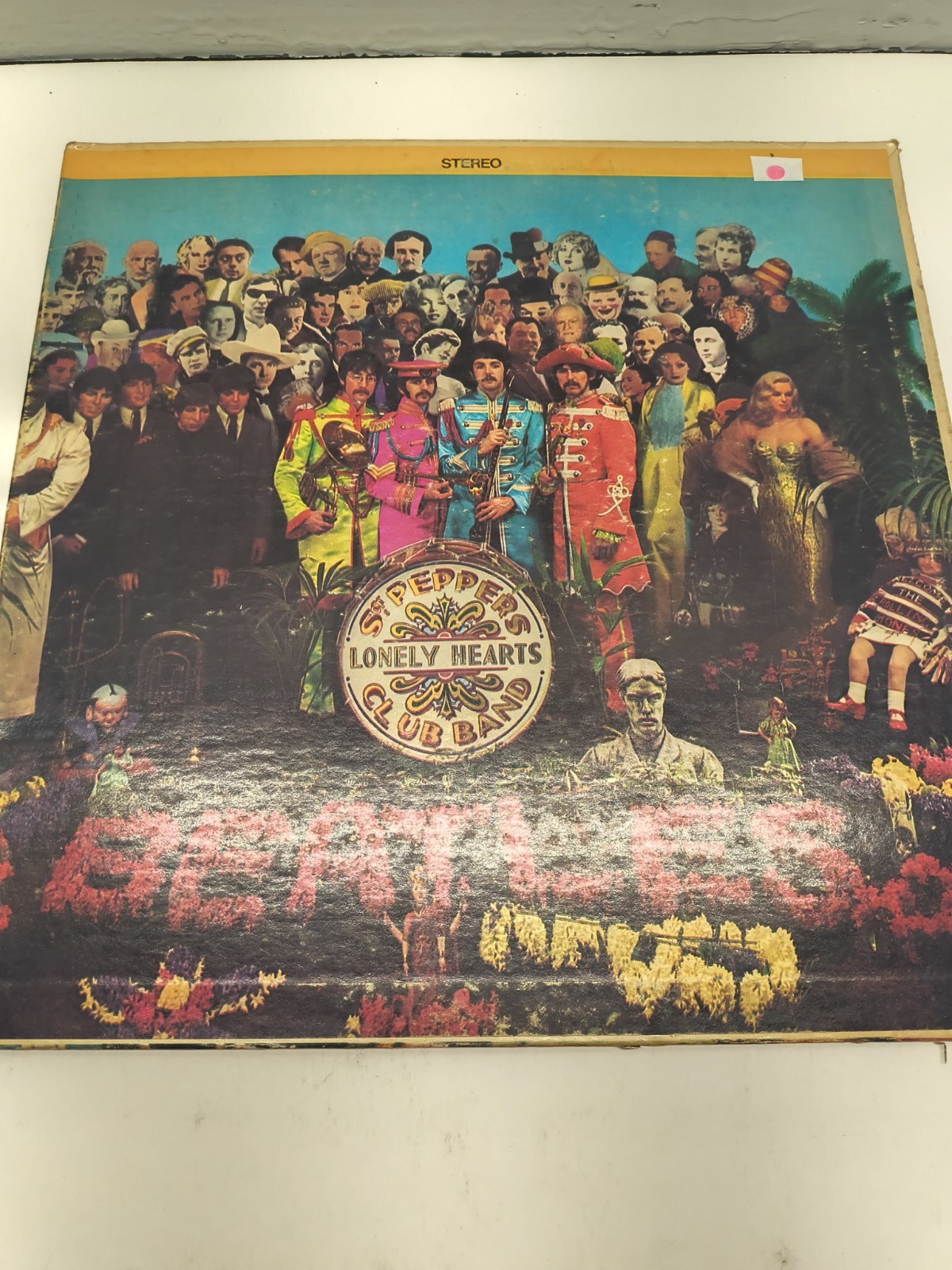 Beatles Sgt. Pepper’s Lonely Hearts Club Band Vinyl Record Stereo