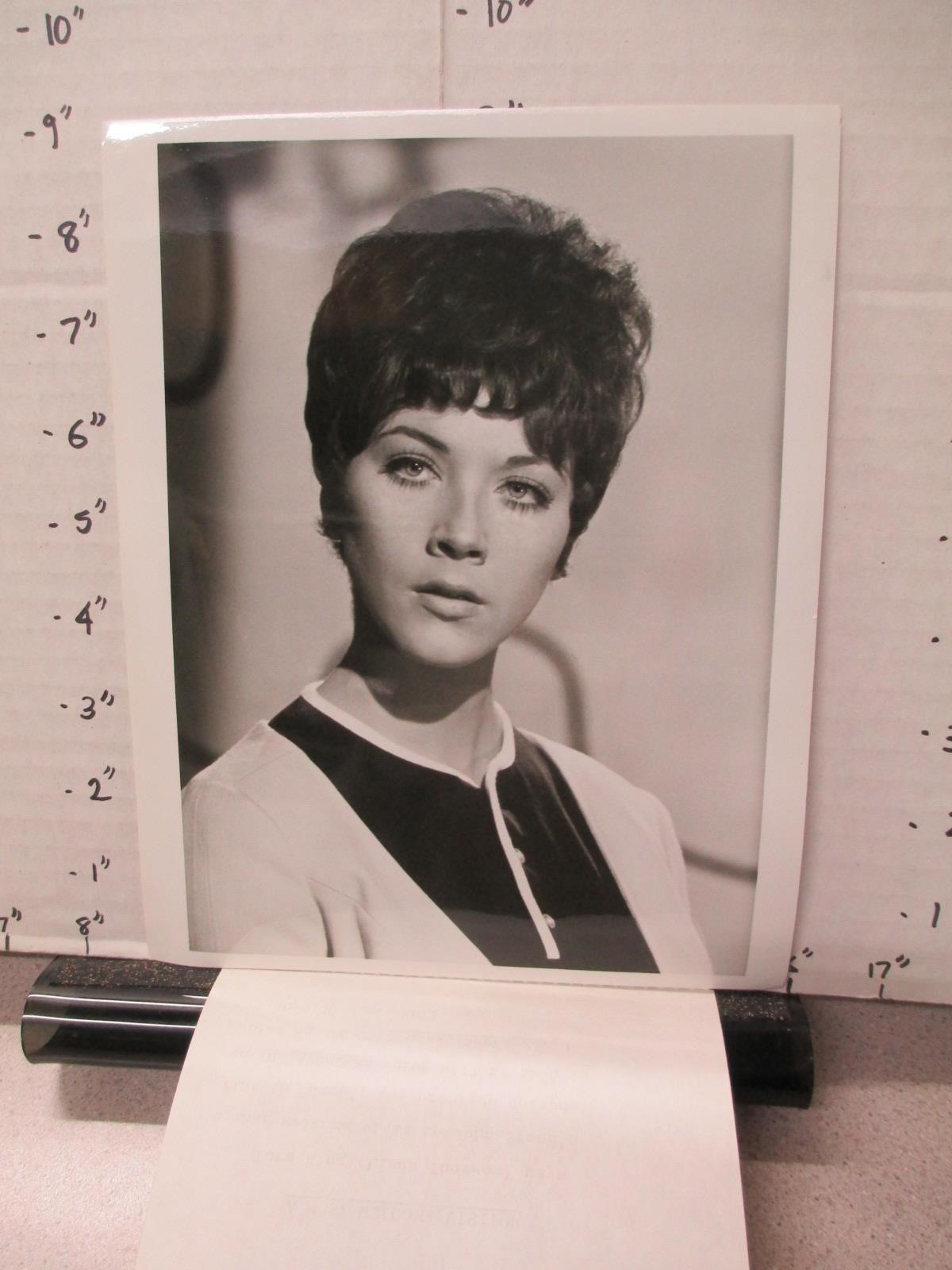 ABC TV show photo 1968 The AVENGERS Patrick Macnee Linda Thorson SOLO