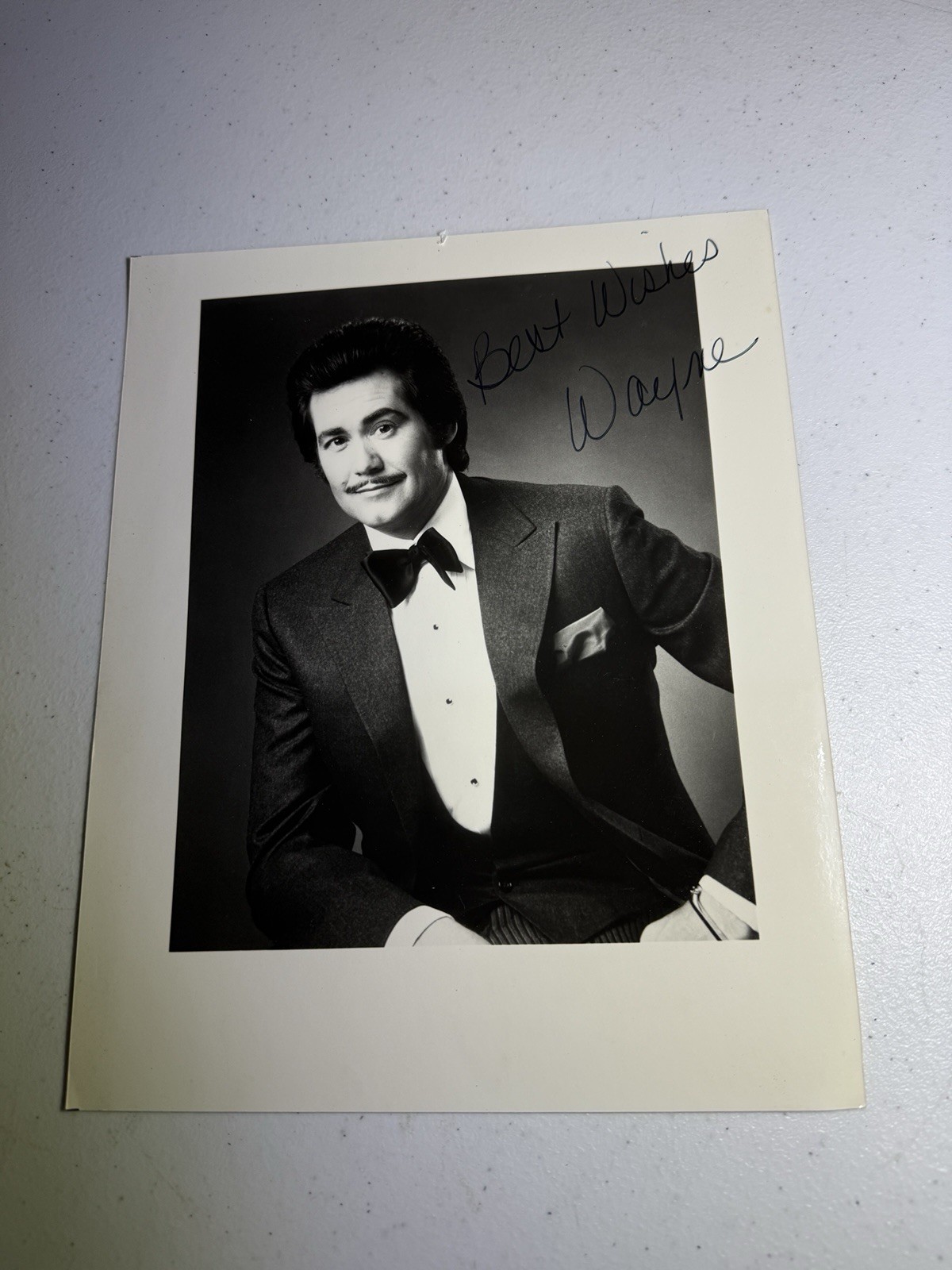 Wayne Newton Autographed 8 X 10 Portrait Signed Photo Glossy Kodak Paper Vegas