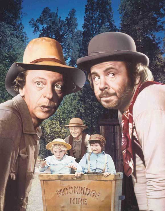 THE APPLE DUMPLING GANG Movie POSTER 11×17 C Bill Bixby Susan Clark Don Knotts