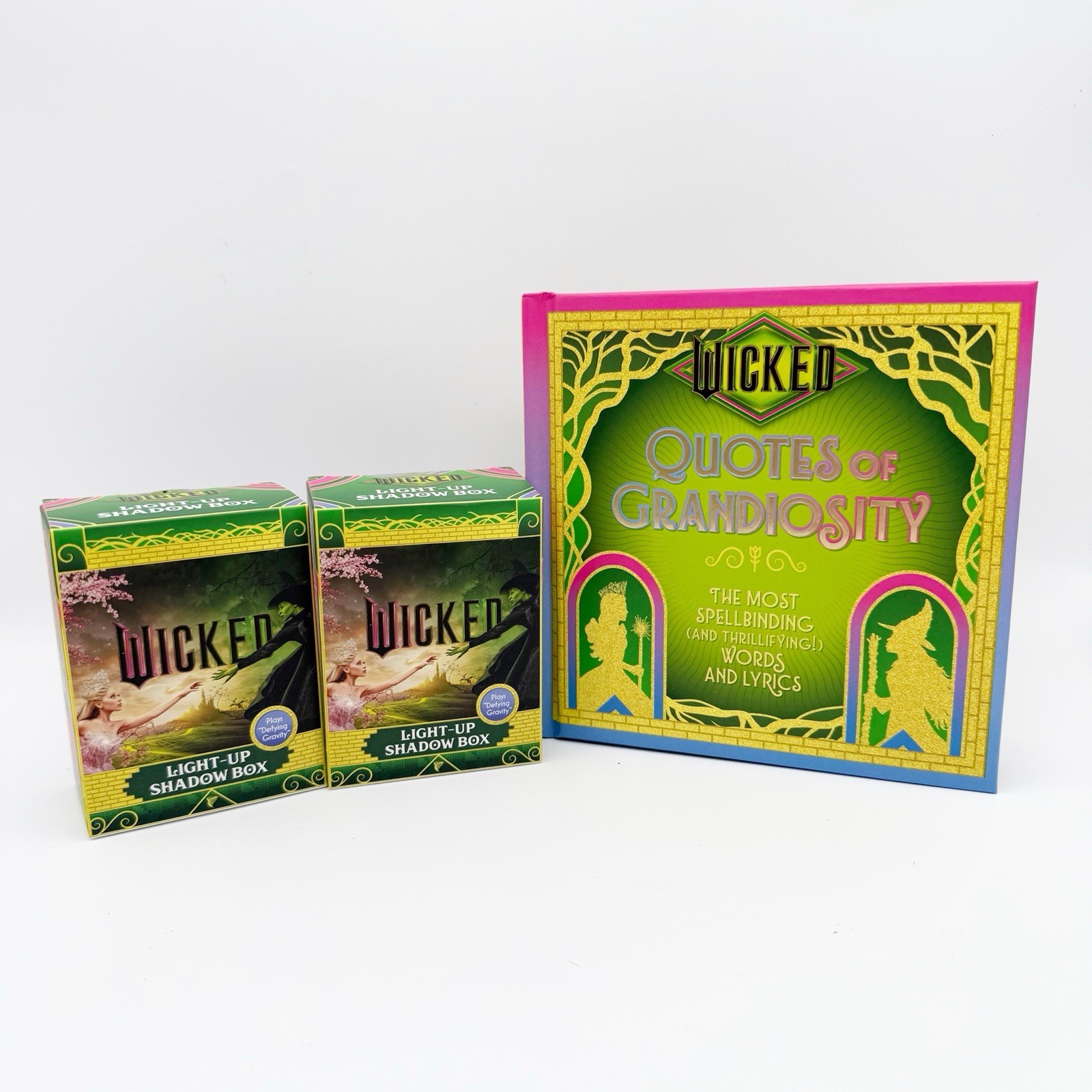 Wicked: Light-Up Mini Shadow Box Plays “Defying Gravity” Lot Book Of Quotes