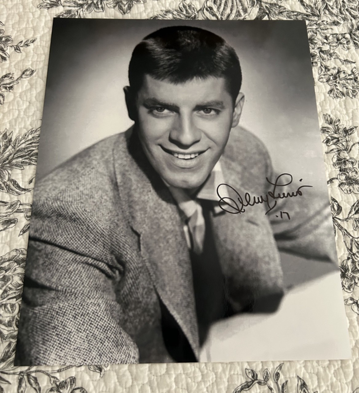RARE!! JERRY LEWIS SIGNED AUTOGRAPHED 11×14 PHOTO COMEDY LEGEND ORIGINAL