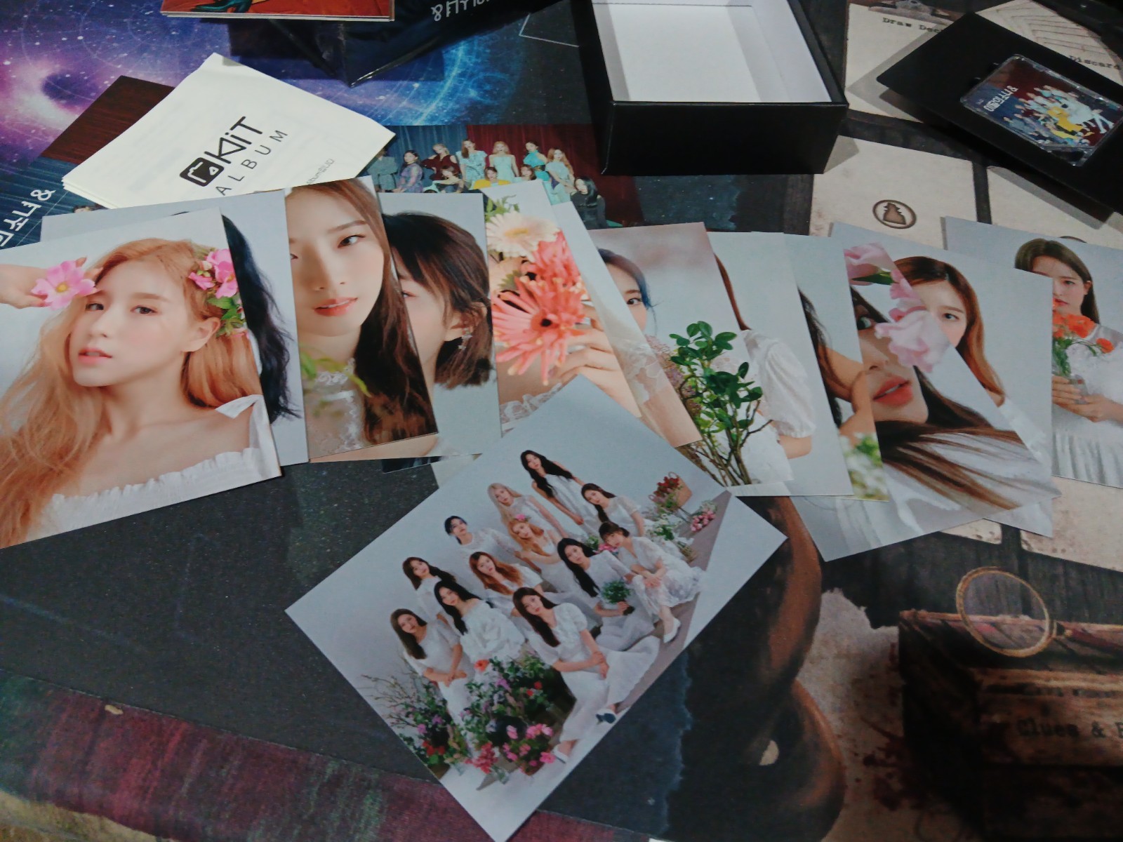 LOONA 4TH Fourth MINI KIT ALBUM & VERSION A used good condition no photocards
