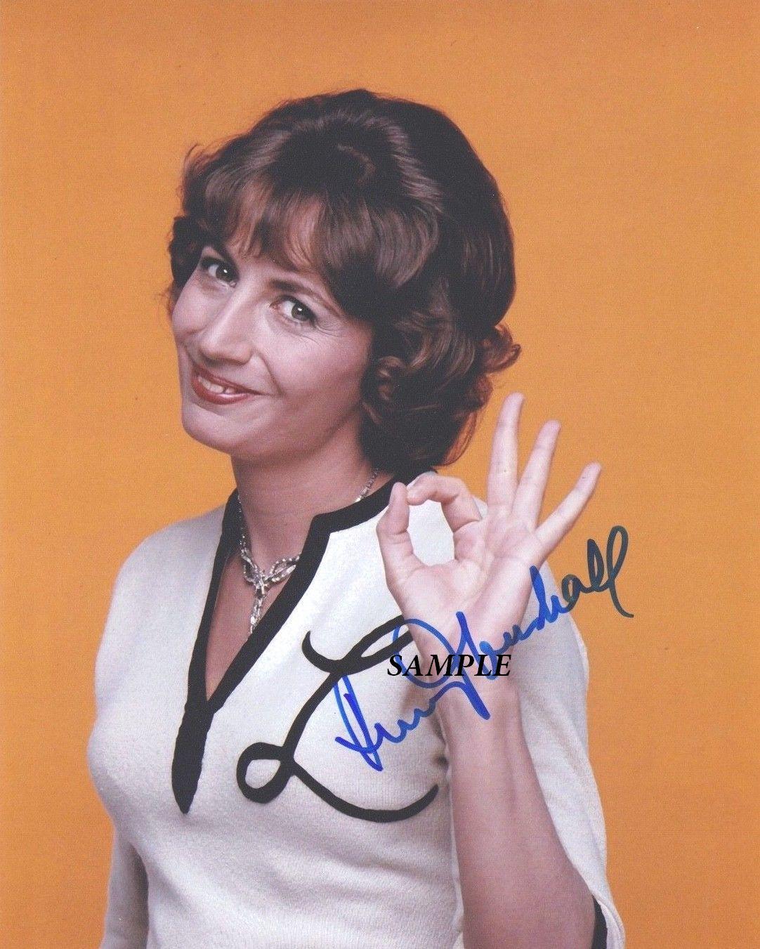 PENNY MARSHALL #2 REPRINT AUTOGRAPHED 8X10 PHOTO SIGNED CHRISTMAS MAN CAVE GIFT