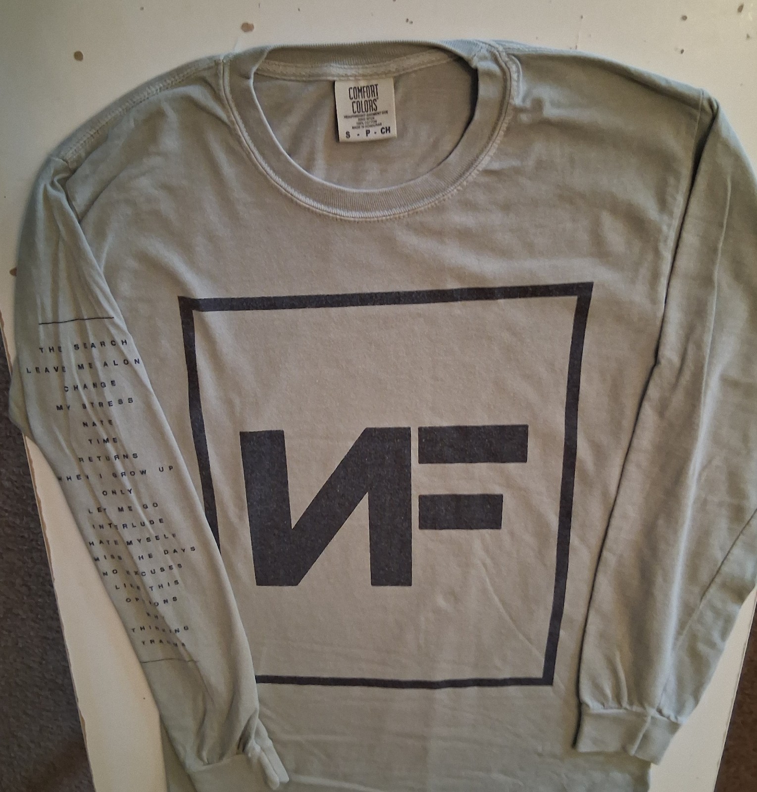 NF Small Long Sleeve Tee Shirt