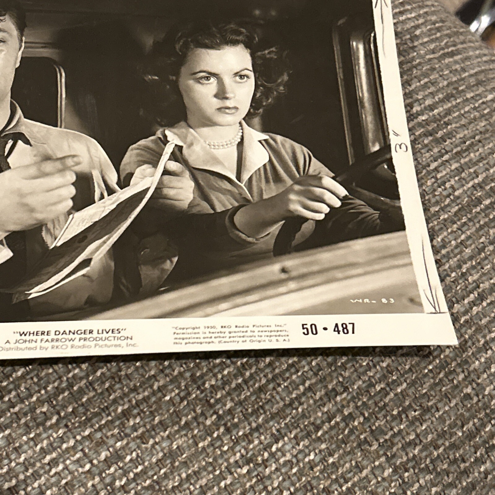 ROBERT MITCHUM FAITH DOMERGUE Vintage WHERE DANGER LIVES RKO Film Noir Photo