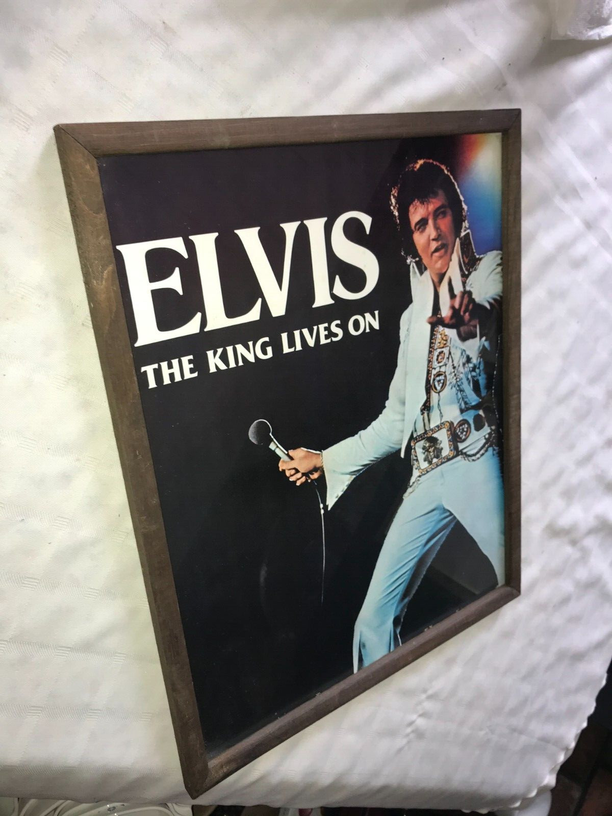 Vintage 1977 ELVIS PRESLEY Wood Frame Under Glass