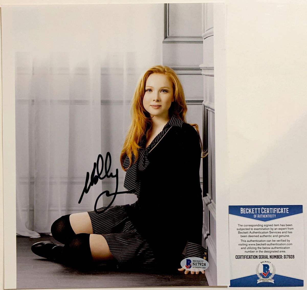 Molly Quinn Signed 8×10 Photo Autograph Supergirl Superman: Unbound JSA COA