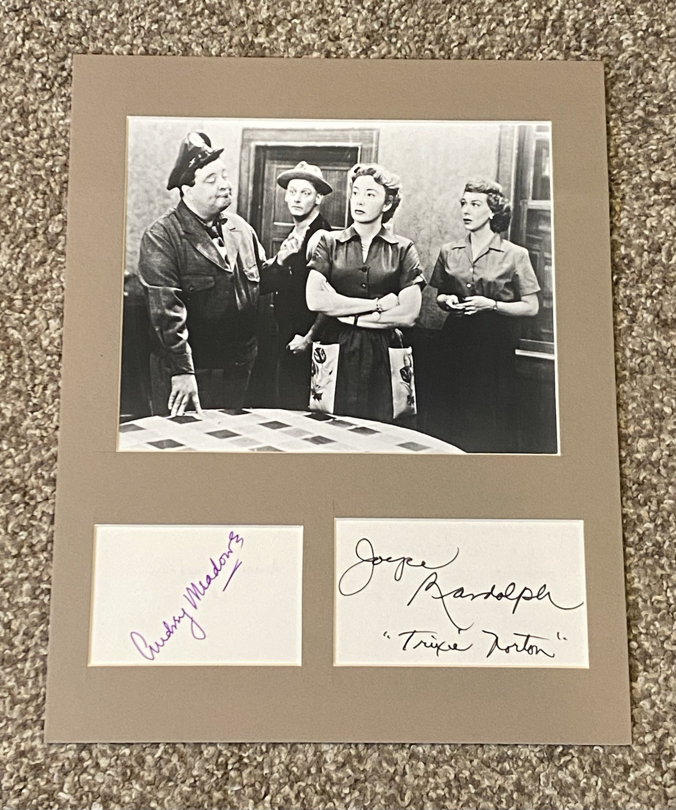Actress Audrey Meadows & Joyce Randolph Honeymooners Signed Notecards & Picture