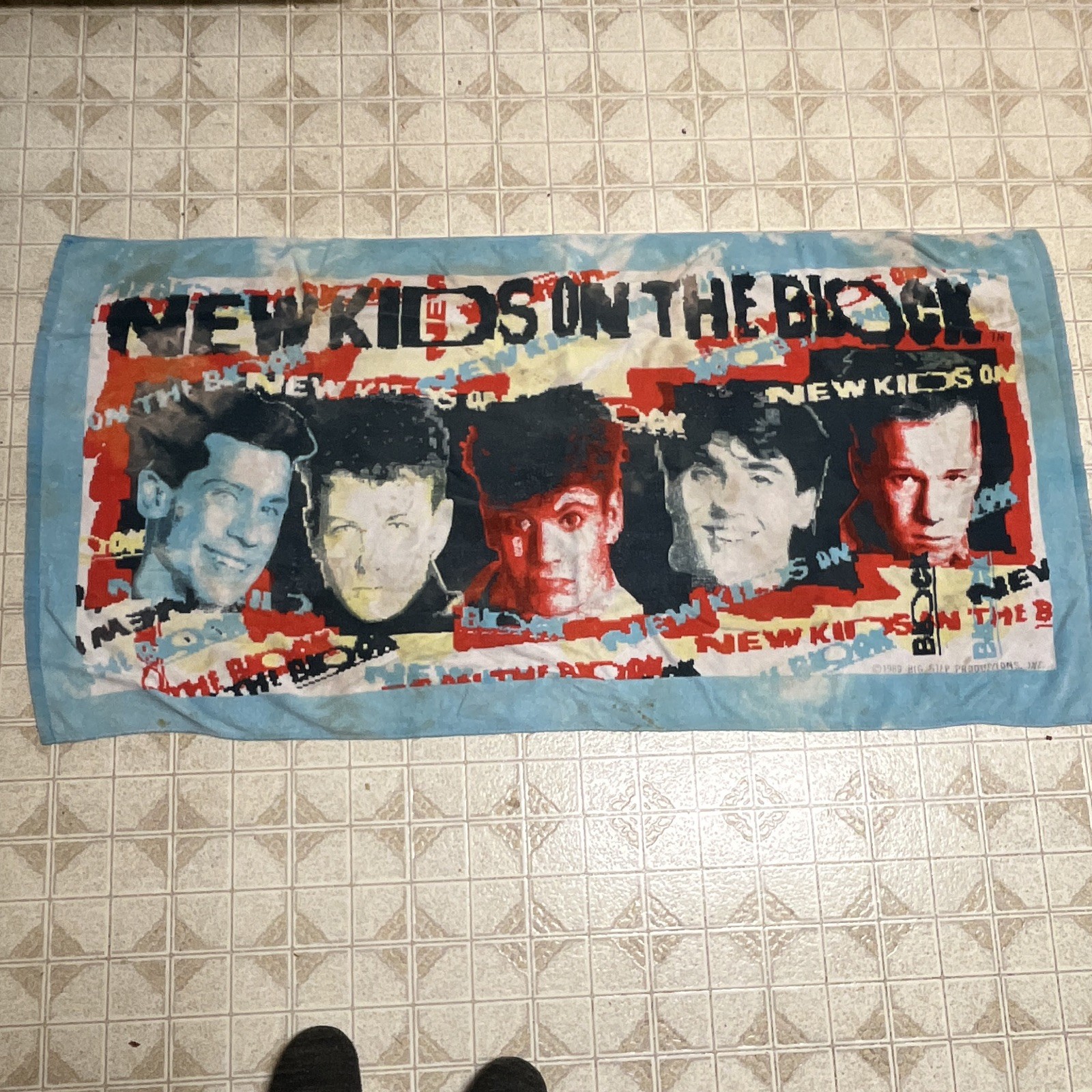 New Kids on the Block NKOTB Towel © 1989 Big Step Productions Inc.