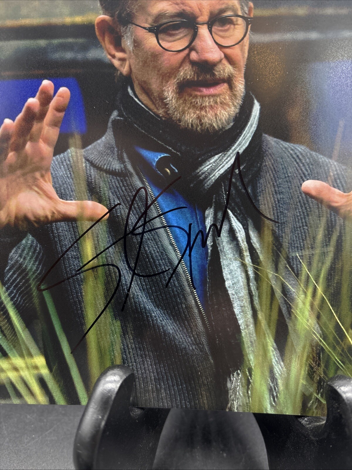 American Director STEVEN SPIELBERG Autographed Glossy Color 8×10” Photo – *114