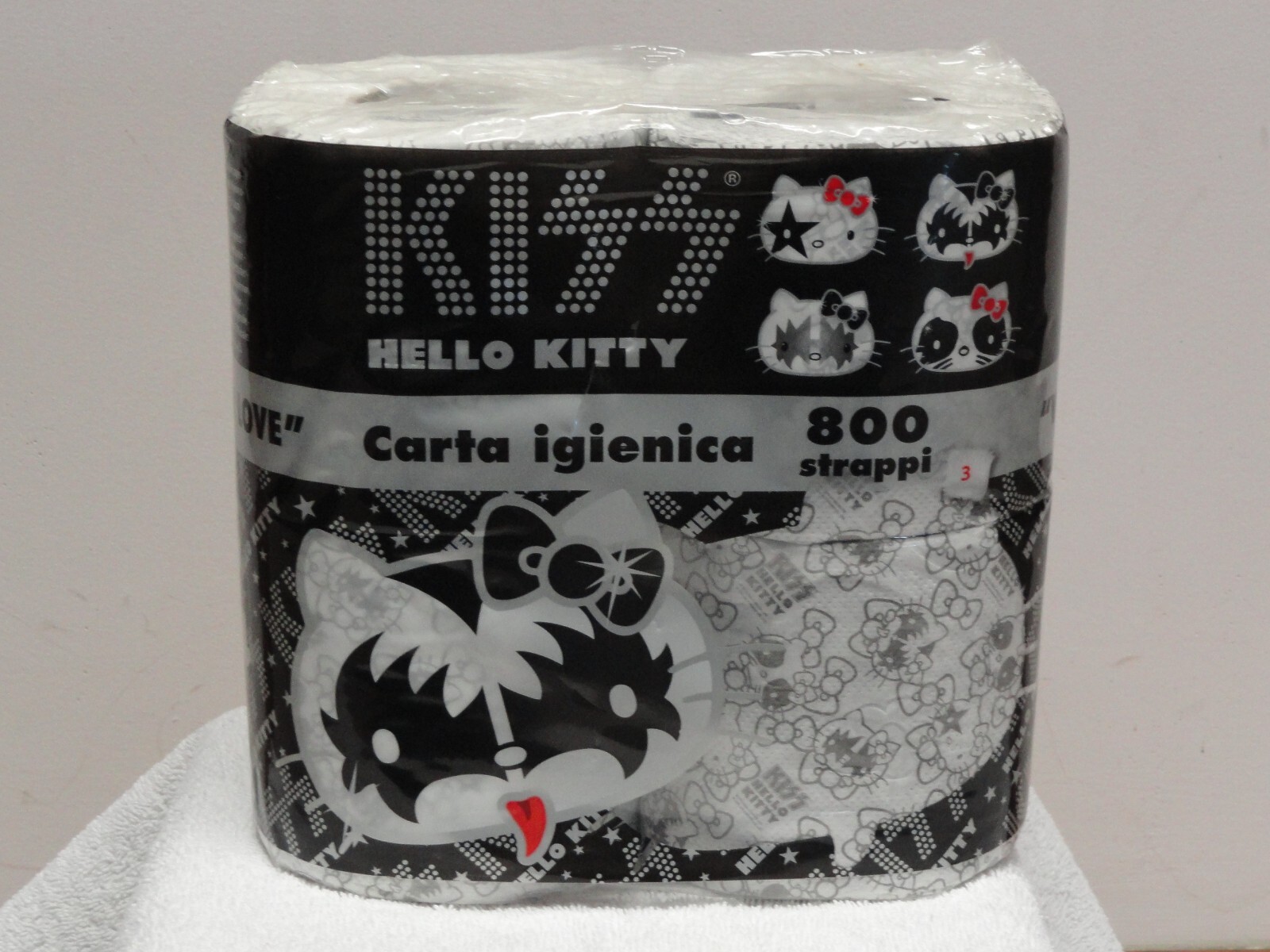 KISS GENE HELLO KITTY 40th ANNIVERSARY COLLAB TOILET PAPER LIMITED COLLECTOR EXC