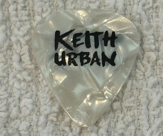 KEITH URBAN Guitar Pick 2014 Raise ‘Em Up Tour KEITH’s Custom Concert Plectrum