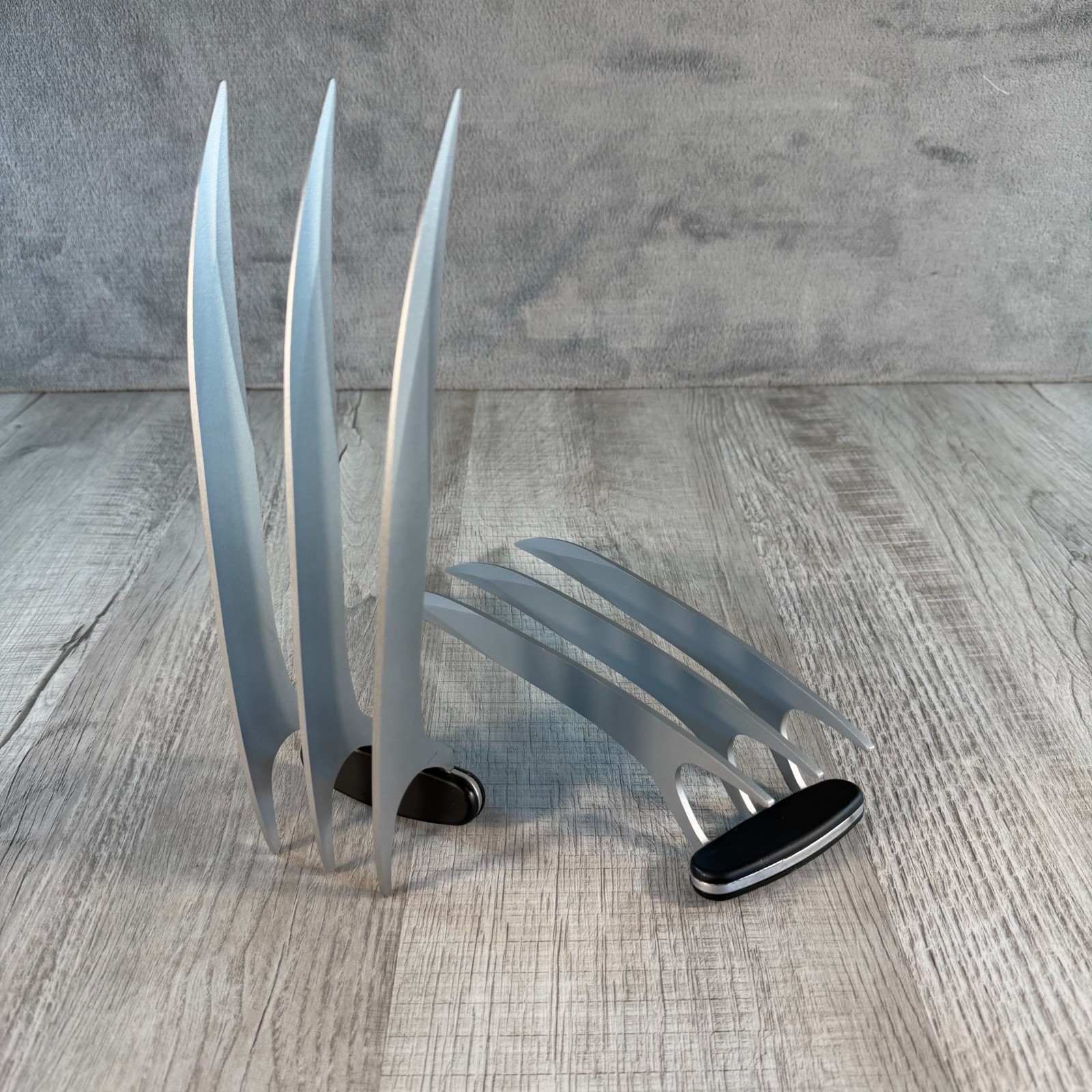 True Claw Stainless Steel Wolverine Claws X-Men Cosplay Prop Pair Marvel Logan