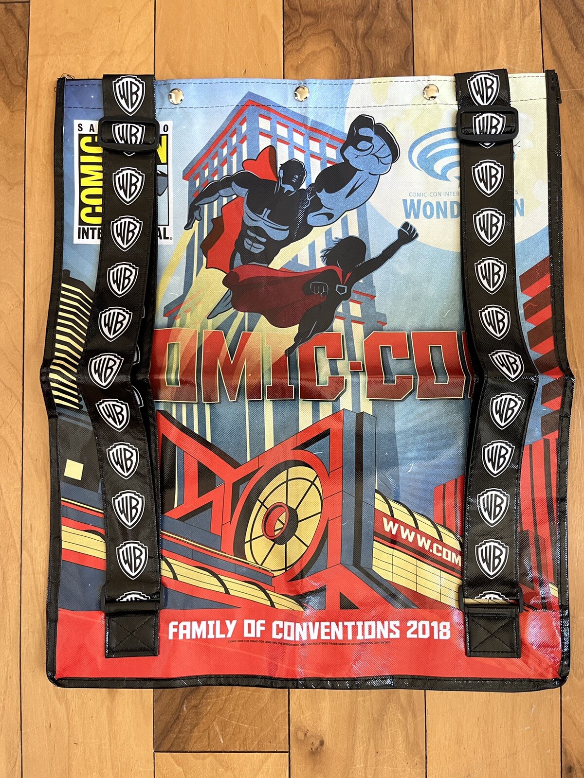 SDCC Comic Con Wondercon DC Universe Young Justice 2018 Bag Fansets Aquaman Pin