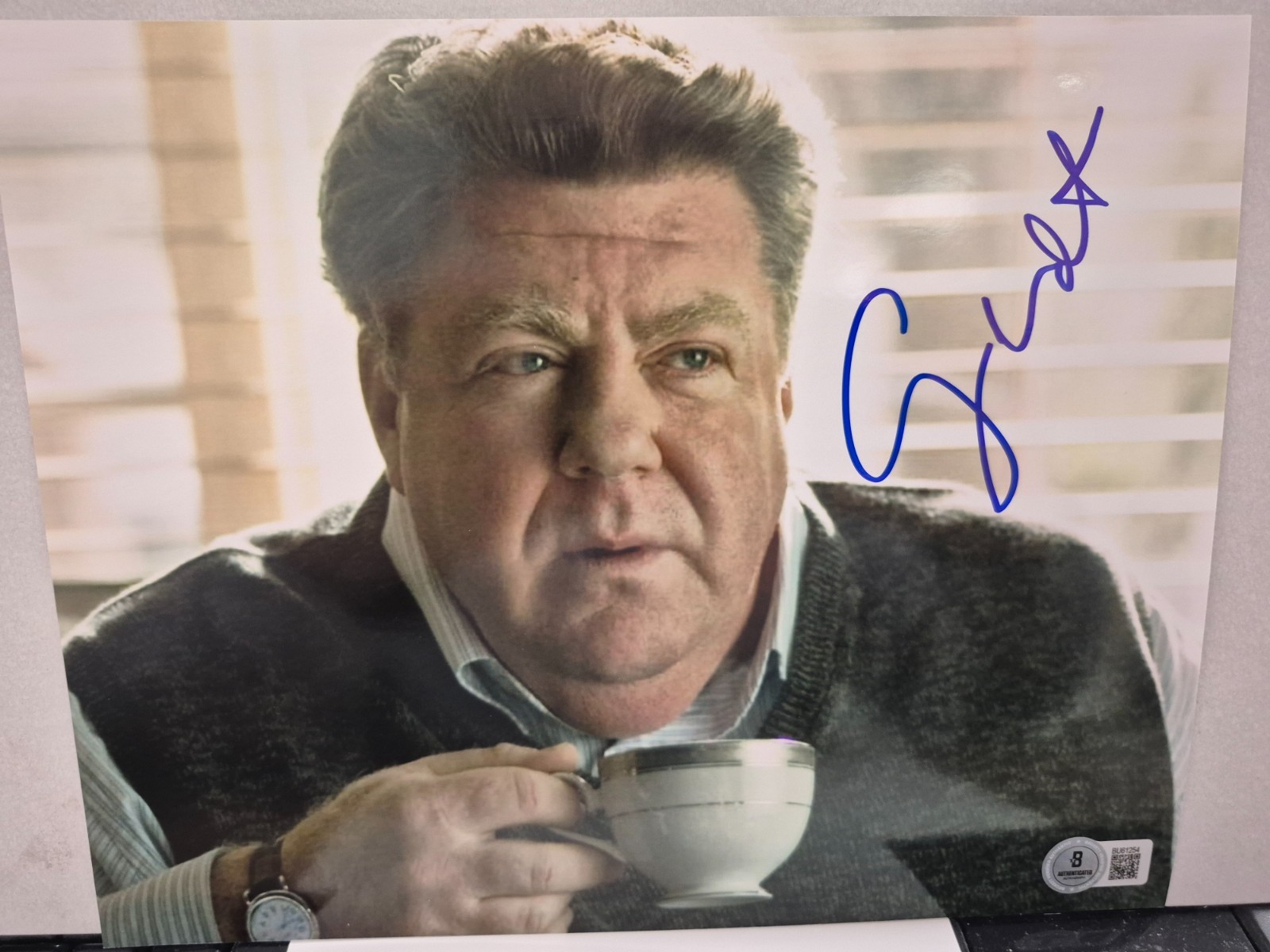 George Wendt signed 8×10 Photo Auto Cheers Beckett bu61254
