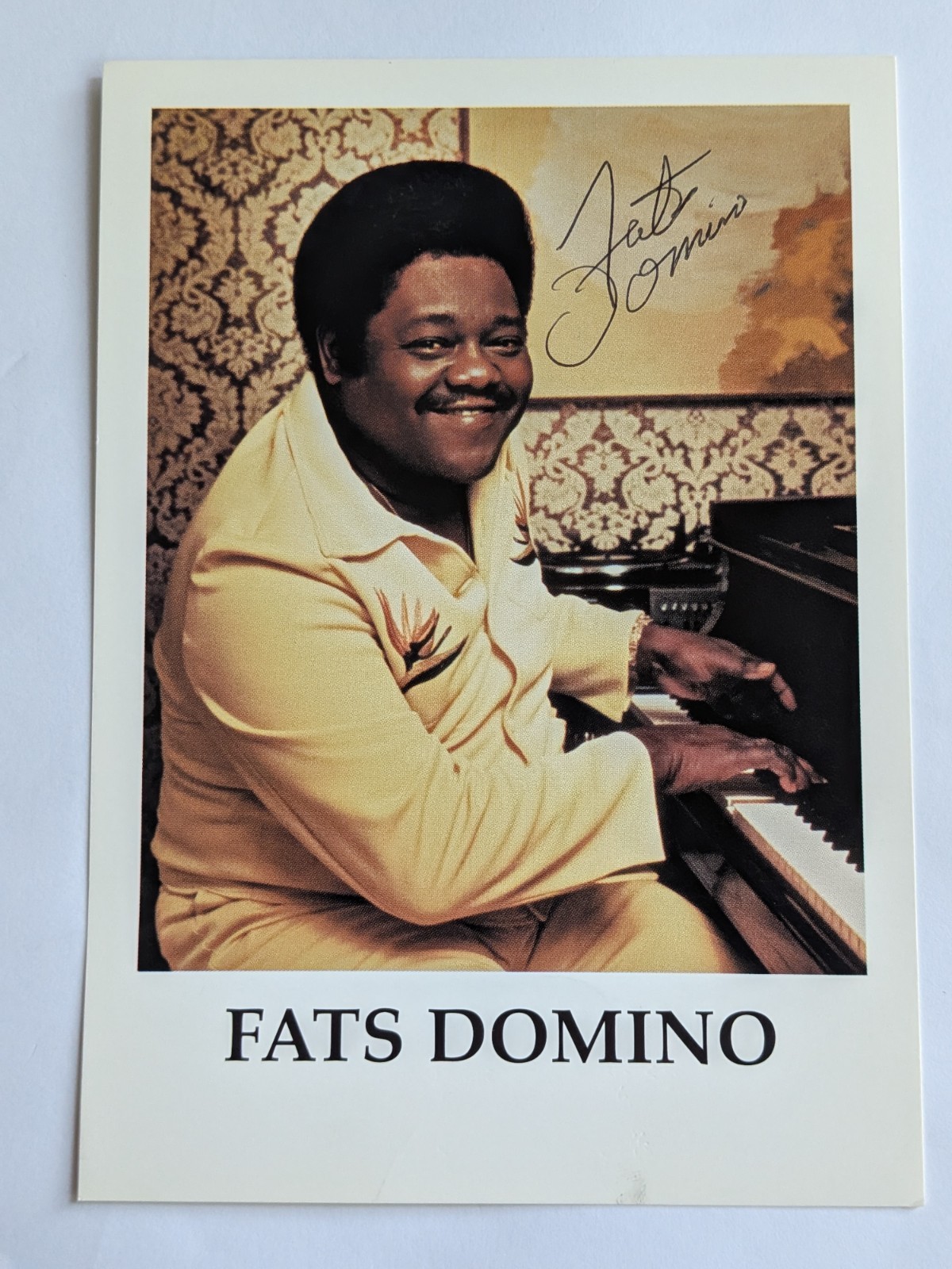 Fats Domino (d. 2017) Signed 5×7 Photo – Singer, Pianist
