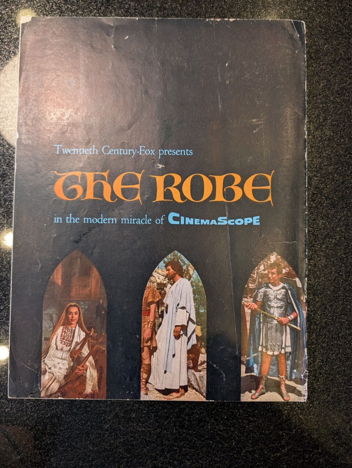 1953 The Robe Cinemascope Movie Promotional Booklet – Acceptable
