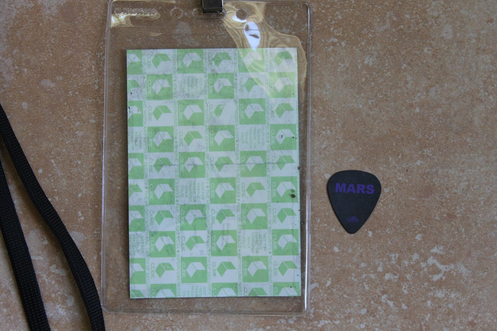 Motley Crue Carnival Of Sins 2005 Backstage Pass & Mick Mars Guitar Pick Sixx