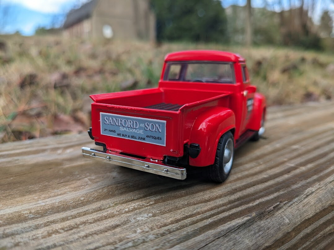 Mini Replica Truck from “Sanford and Son” TV Show 1/32 Die Cast Moves on own toy