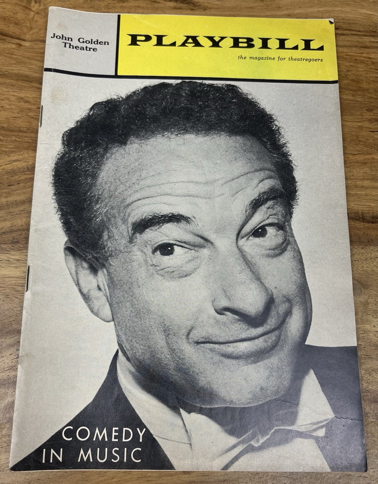 COMEDY IN MUSIC Playbill November 1964 – John Golden Theatre – Victor Borge 64p