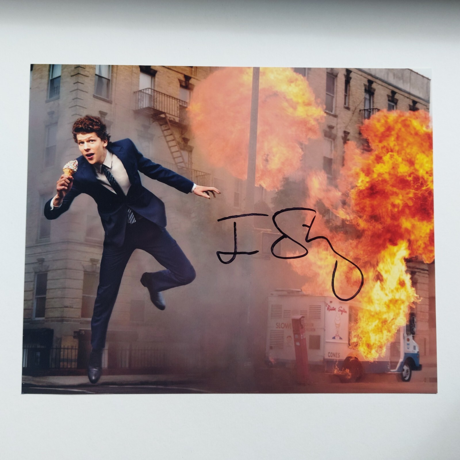 Jesse Eisenberg Signed Autographed 8×10 Photo The Social Network Lex Luthor