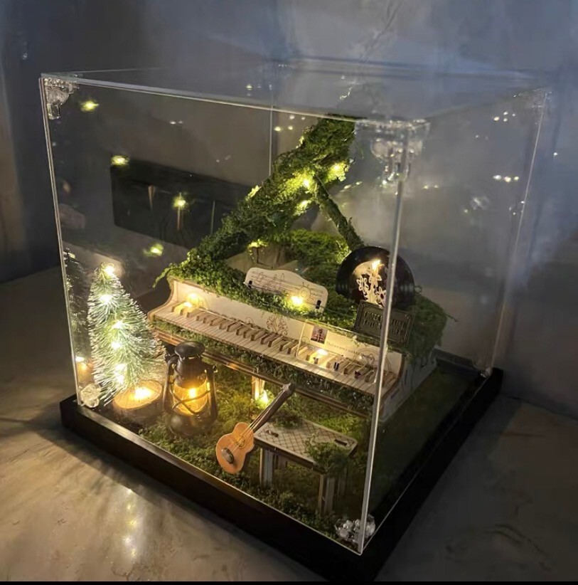 simulation moss piano decoration Taylor Swift champagne problem era concert .