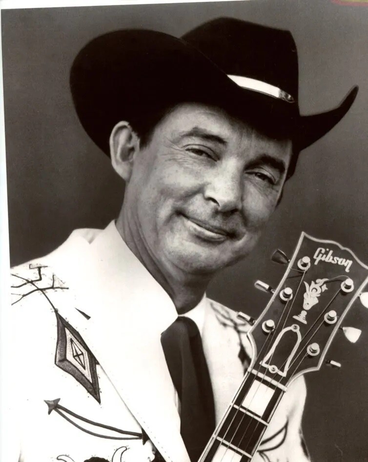 Ray Price Smiling Headshot 8×10 Picture Celebrity Print