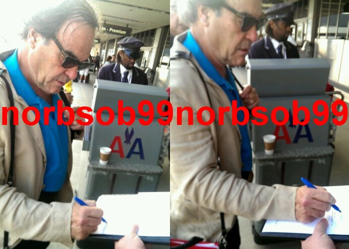 OLIVER STONE SIGNED ANY GIVEN SUNDAY SCRIPT w/EXACT PROOF & BECKETT BAS COA