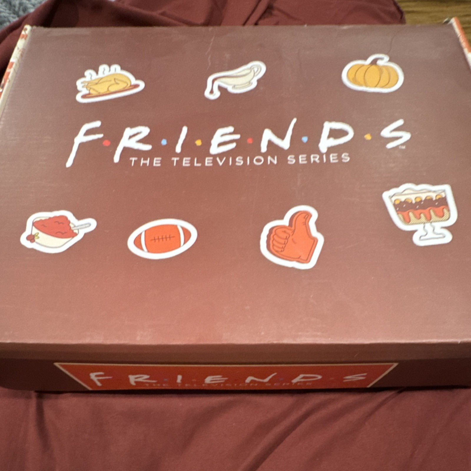 Friends TV Series Merchandise Set Bags Snow Globe Drinkware Pins Wrapping Paper