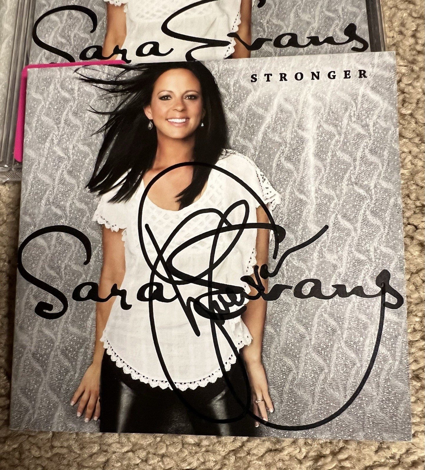 Sara Evans Cd Stronger Signed / Autographed 2011 Sony Music / RCA – Hype Sticker