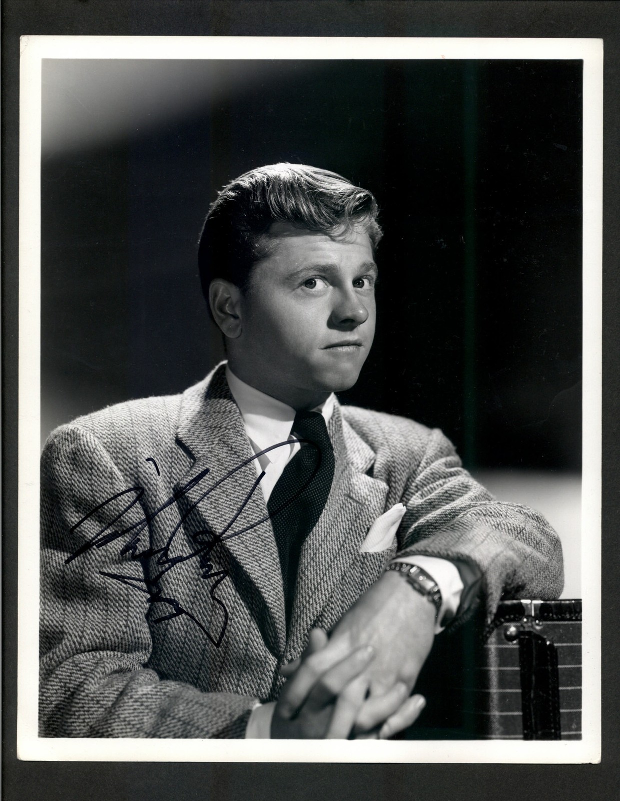 Mickey Rooney – Signed Autograph 8×10 Vintage Photo – Babes on Broadway