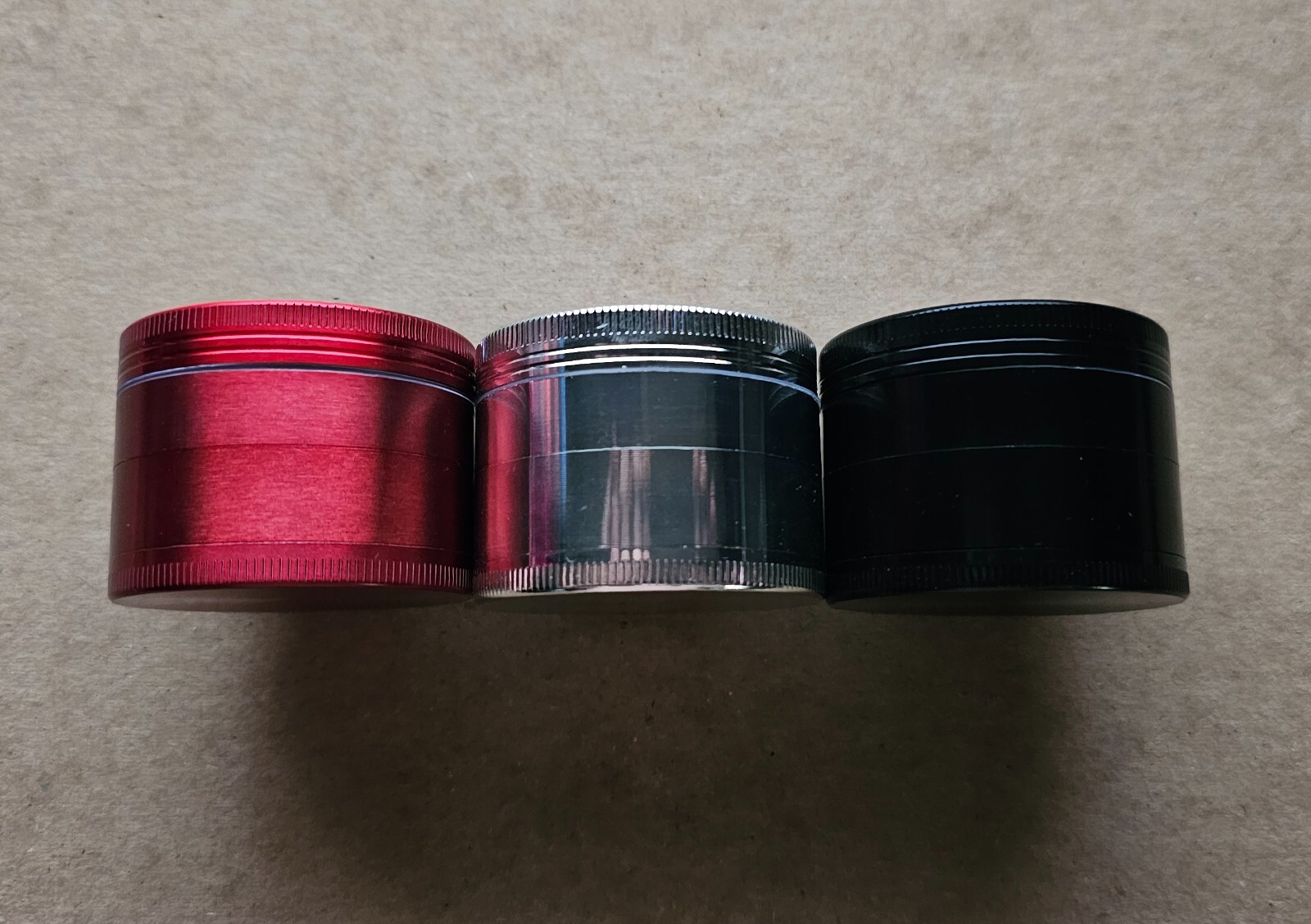 Grateful Dead – SYF 4 Chamber Zinc Alloy Herb Grinders from the lot, In 3 colors