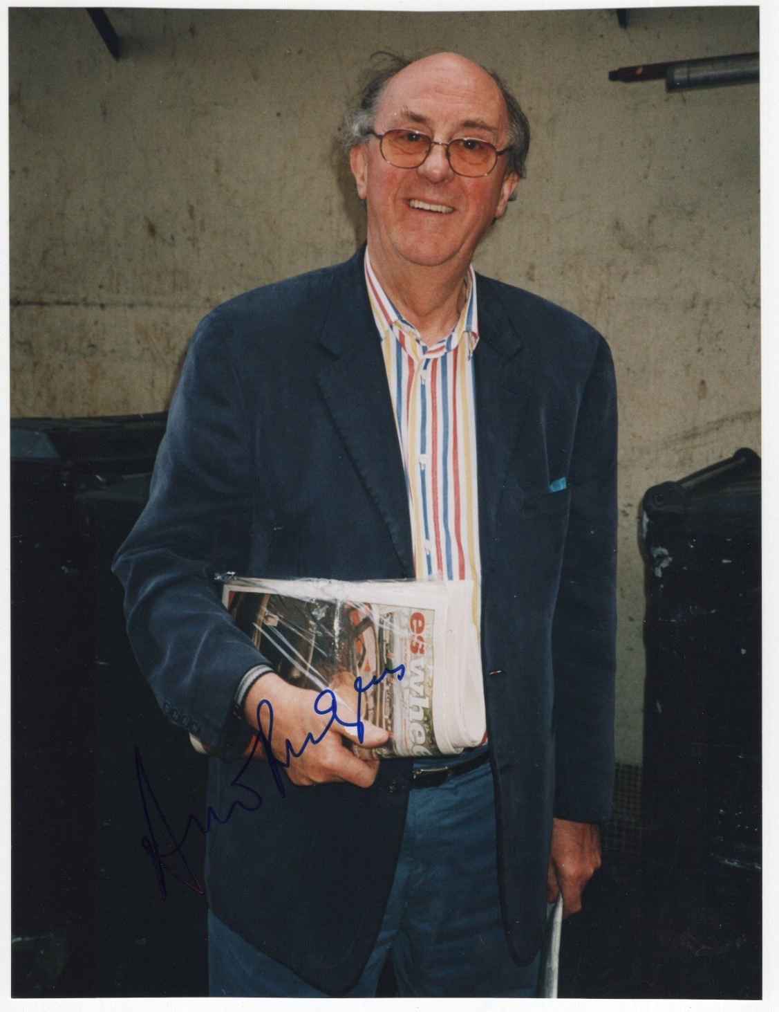 Anton Rodgers Signed 8 x 12 Photo / Autographed Actor