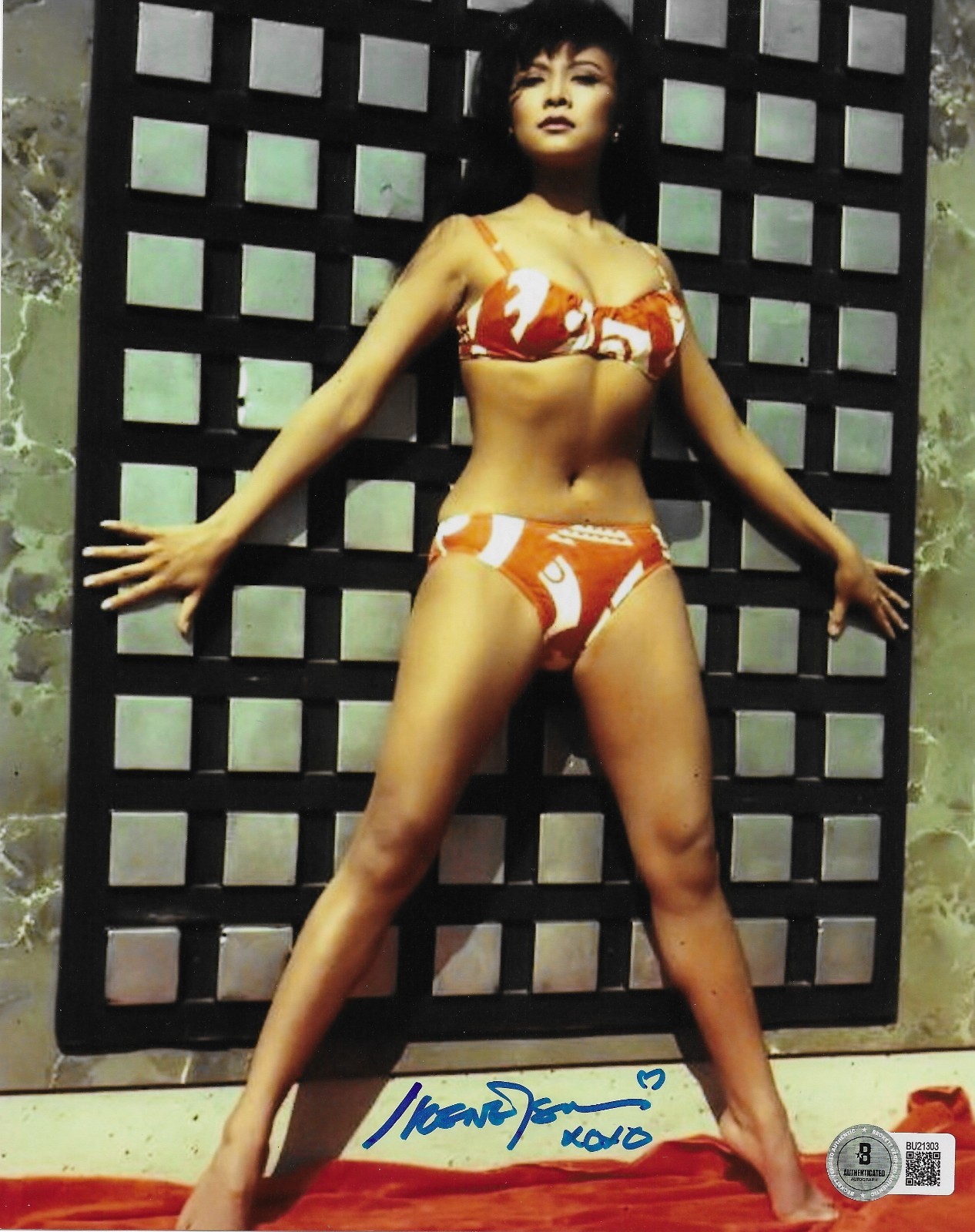 Irene Tsu Signed 8×10 Photo Autographed BAS Caprice Green Berets 03