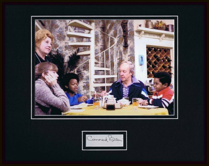 Conrad Bain Signed Framed 11×14 Photo Display Diff’rent Strokes